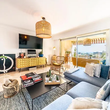 Superb One Bedroom In Golf Juan شقة *